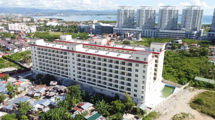 B’Cebu 校舎外観（学校提供写真）