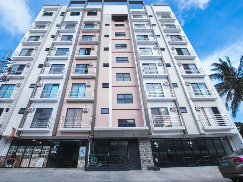 WE Academy Iloilo 校舎外観（学校提供写真）